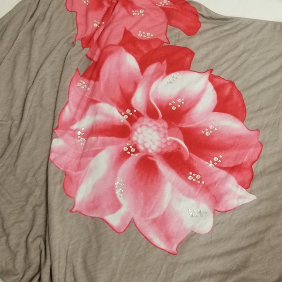 International Concepts NWT Floral Festival Top - Picture 4 of 6